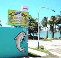 Townsville Seaside Apartments - Holiday Sunshine Coast