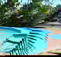Rockhampton Riverside Central Hotel - Holiday Sunshine Coast