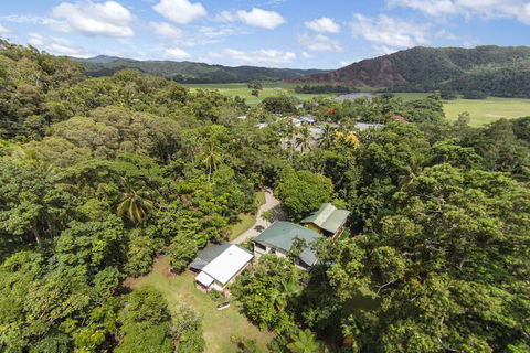 Red Mill House In Daintree - Sunshine Coast Tourism 3