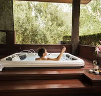 Losari Retreat - Holiday Sunshine Coast