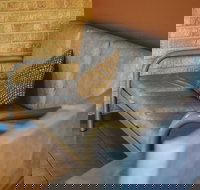 Yot Spot Apartments - Holiday Sunshine Coast