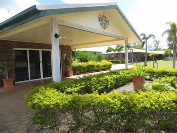 Heritage Lodge Motel - Sunshine Coast Tourism 4