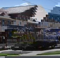 Courtyard Motor Inn - Holiday Sunshine Coast