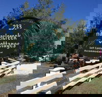 Hazelcreek Cottages - Sunshine Coast Tourism