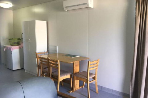 Palm Valley Motel And Self-contained Holiday Units - Holiday Sunshine Coast 5