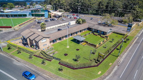 Lemon Tree Passage Motel - Sunshine Coast Tourism 1