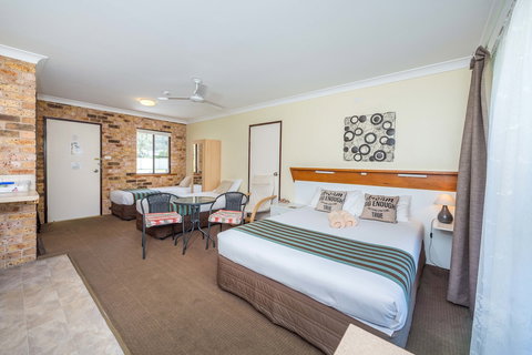 Lemon Tree Passage Motel - Sunshine Coast Tourism 6