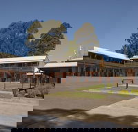 Bega Downs Motor Inn - Holiday Sunshine Coast