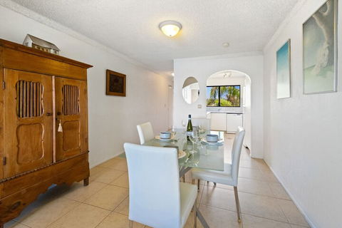 Aqua Linea - Holiday Sunshine Coast 6