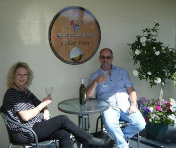 Pepper Tree Cabins - Holiday Sunshine Coast 6