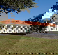 Moon River Motor Inn - Sunshine Coast Tourism