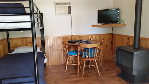 Awonga Cottages - Sunshine Coast Tourism 3