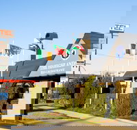 New England Motor Lodge - Sunshine Coast Tourism