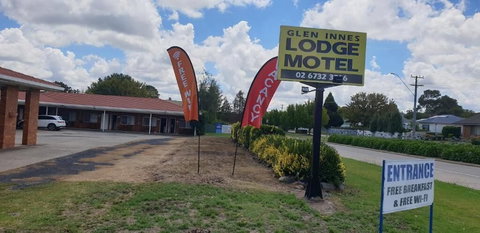 Glen Innes Lodge Motel - Holiday Sunshine Coast 1