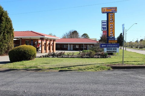 Glen Innes Lodge Motel - Holiday Sunshine Coast 0