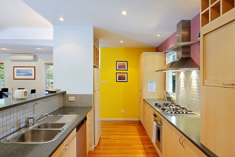 A PERFECT STAY - Abode At Byron - Sunshine Coast Tourism 2