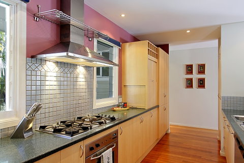 A PERFECT STAY - Abode At Byron - Sunshine Coast Tourism 3