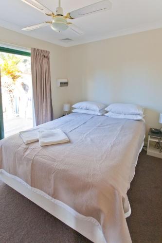Wagga Wagga Beach Caravan Park - Sunshine Coast Tourism 3