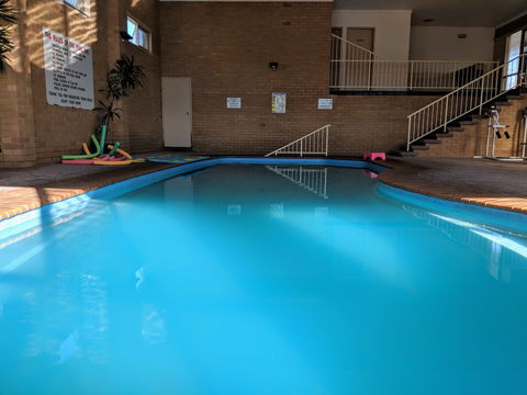 Bega Village Motor Inn - Sunshine Coast Tourism 3