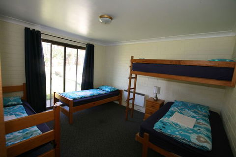 Alpha Centauri Townhouses - Sunshine Coast Tourism 4