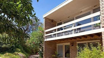 Bayside St Johns Close - Holiday Sunshine Coast 1