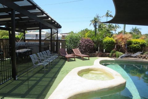 Mackay Motor Inn - Holiday Sunshine Coast 5