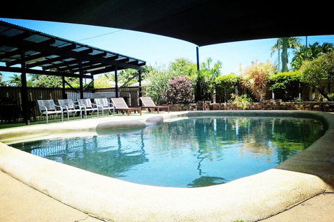 Mackay Motor Inn - Holiday Sunshine Coast 4