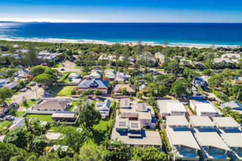 A PERFECT STAY - Clique 2 - Holiday Sunshine Coast 0