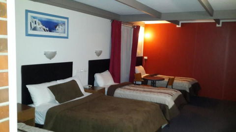 Zero Inn Motel - Sunshine Coast Tourism 5