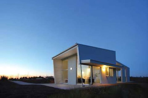 Tanonga Luxury Eco Lodges - Sunshine Coast Tourism 0