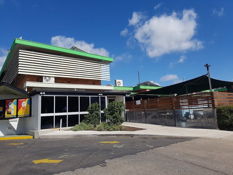 Windsor Hotel Dalby - Holiday Sunshine Coast 6