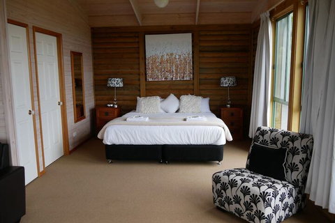 Shearwater Cottages - Holiday Sunshine Coast 6