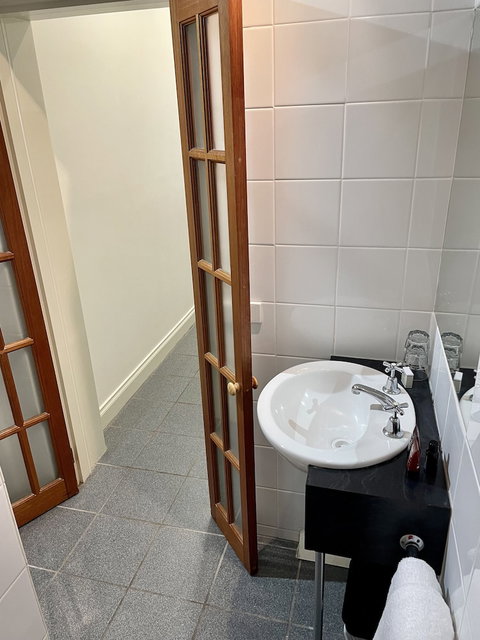 Athelstane House - Holiday Sunshine Coast 1