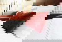 Queens Ridge House - Sunshine Coast Tourism 0