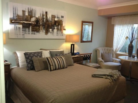 The Grandhouse York - Sunshine Coast Tourism 3