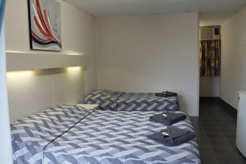 Motel 707 - Holiday Sunshine Coast 7