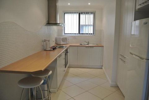 Montgomery Apartments - Holiday Sunshine Coast 3