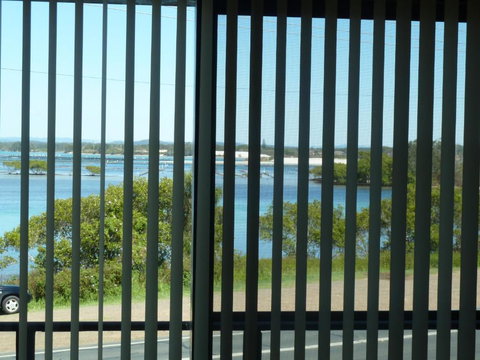 Montgomery Apartments - Holiday Sunshine Coast 2