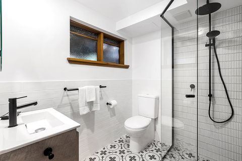 A PERFECT STAY - Byron Blisshouses - Holiday Sunshine Coast 4