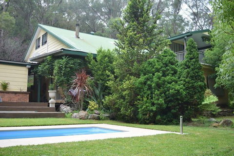 Dingley Dell - Sunshine Coast Tourism 2