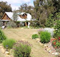 Moonbeam Cottages - Holiday Sunshine Coast