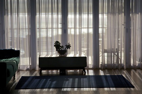 Penguin Beachfront Apartments - Sunshine Coast Tourism 6