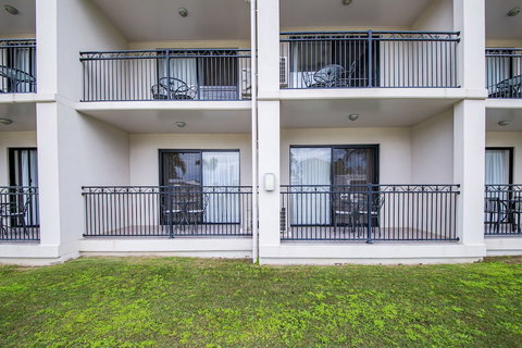 Dalby Fairway Motor Inn - Holiday Sunshine Coast 1