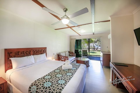 Agnes Water Beach Holidays - Holiday Sunshine Coast 5