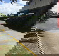 Country Plaza Motor Inn - Sunshine Coast Tourism