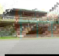 Stoke House Bed and Breakfast - Sunshine Coast Tourism