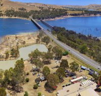 Bonnie Doon Hotel - Sunshine Coast Tourism