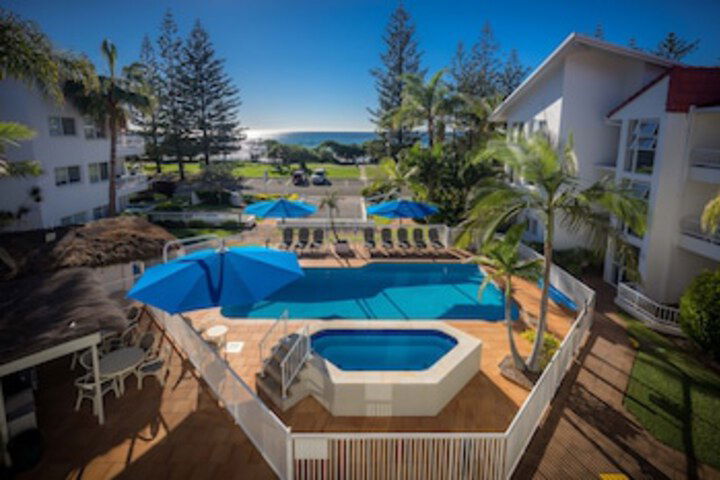 Burleigh Heads QLD Holiday Sunshine Coast