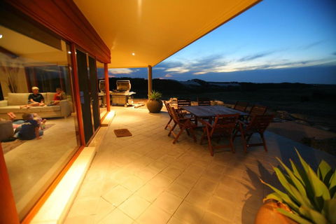 Almonta Park Lodge - Sunshine Coast Tourism 5