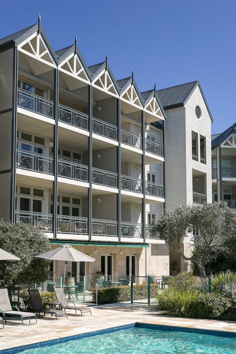 Portsea Village Resort - Holiday Sunshine Coast 2